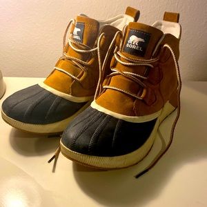 SOREL Out and About 3 Duck Boot